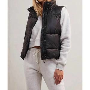 NEW Z SUPPLY just right puffer vest in black